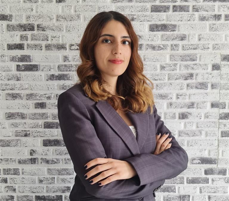 Pınar Çelik.